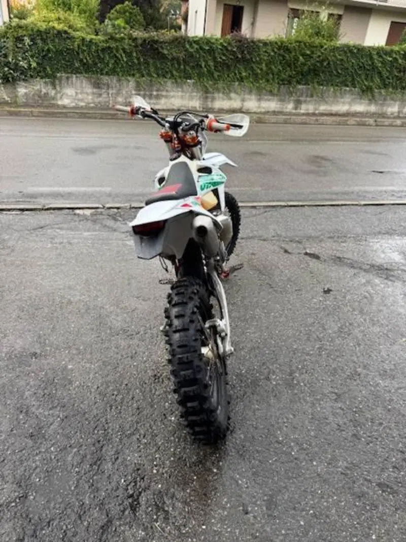 KTM 250 EXC TPI Six Days (2021) (6)
