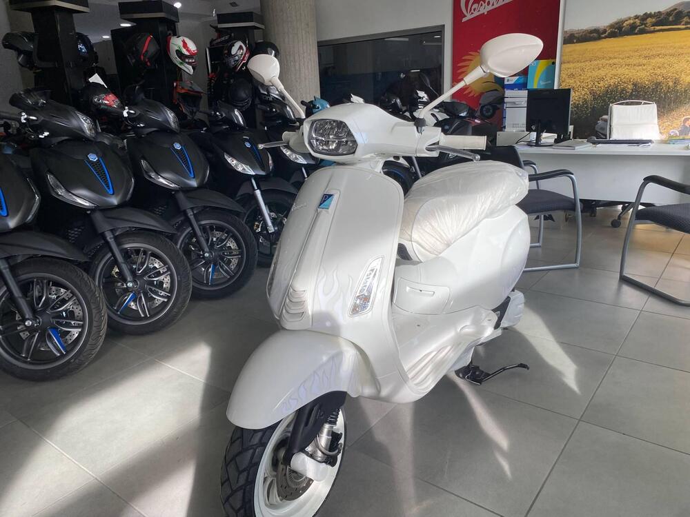 Vespa Sprint 125 Justin Bieber (2022 - 24) (3)