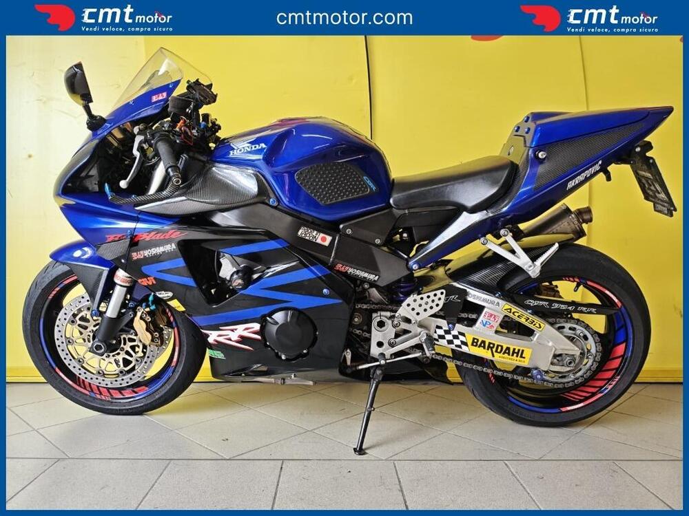 Honda CBR 900 RR Fireblade (2002 - 04) (3)