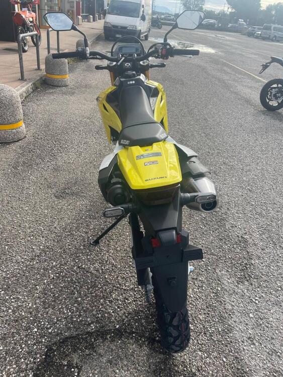 Suzuki DR-Z4S (2025) (3)