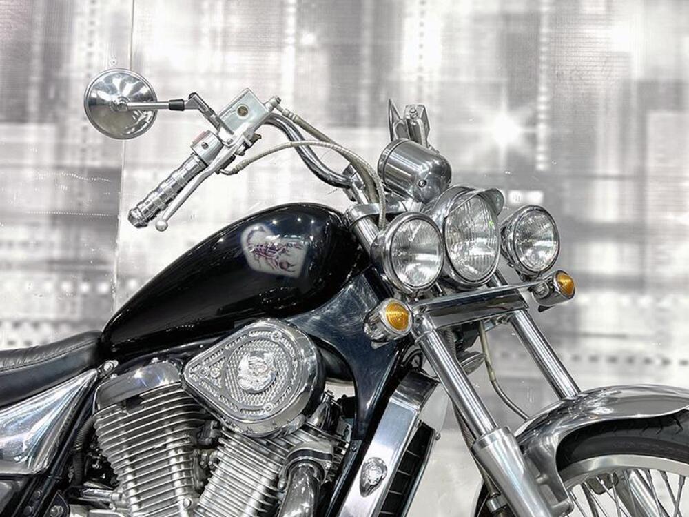 Suzuki VS 800 GL (1992 - 98) (3)