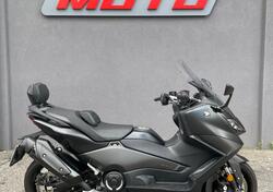 Yamaha T-Max 560 (2022 - 24) usata