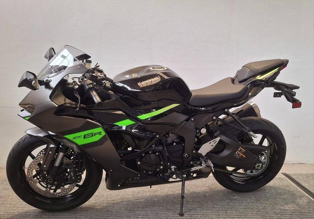 Kawasaki Ninja 636 ZX-6R (2024 - 26) (2)