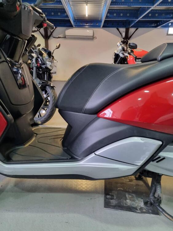 Peugeot Metropolis 400 (2017) (3)