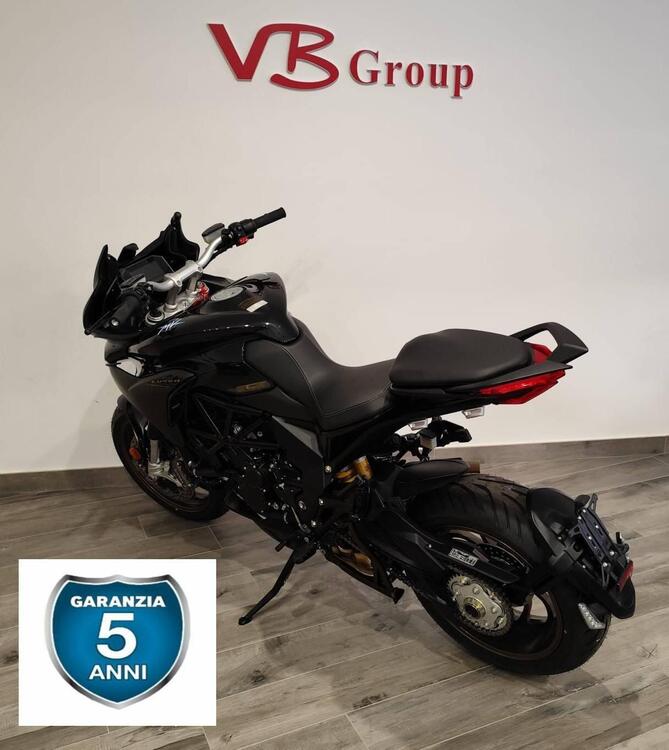 MV Agusta Turismo Veloce 800 Lusso (2021 - 23) (4)