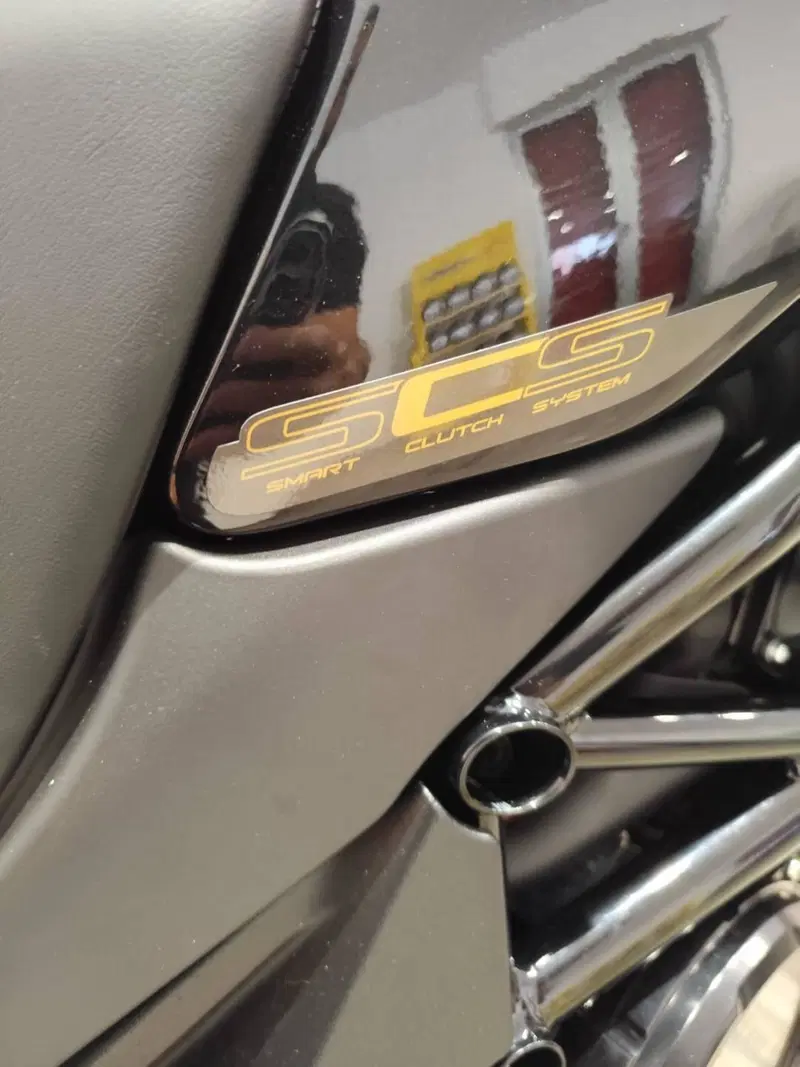 MV Agusta Turismo Veloce 800 Lusso (2021 - 23) (15)