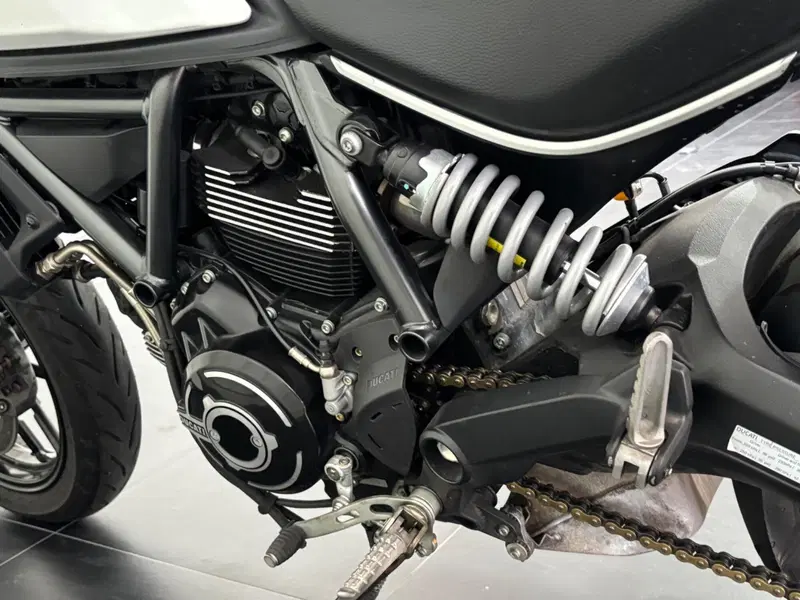 Ducati Scrambler 800 Icon (2021 - 22) (11)