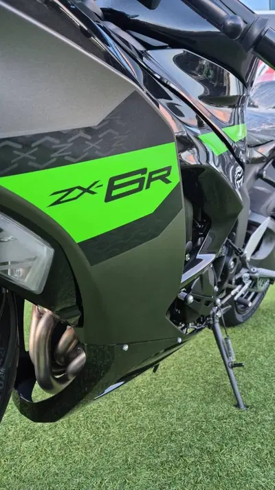 Kawasaki Ninja 636 ZX-6R (2024 - 26) nuova