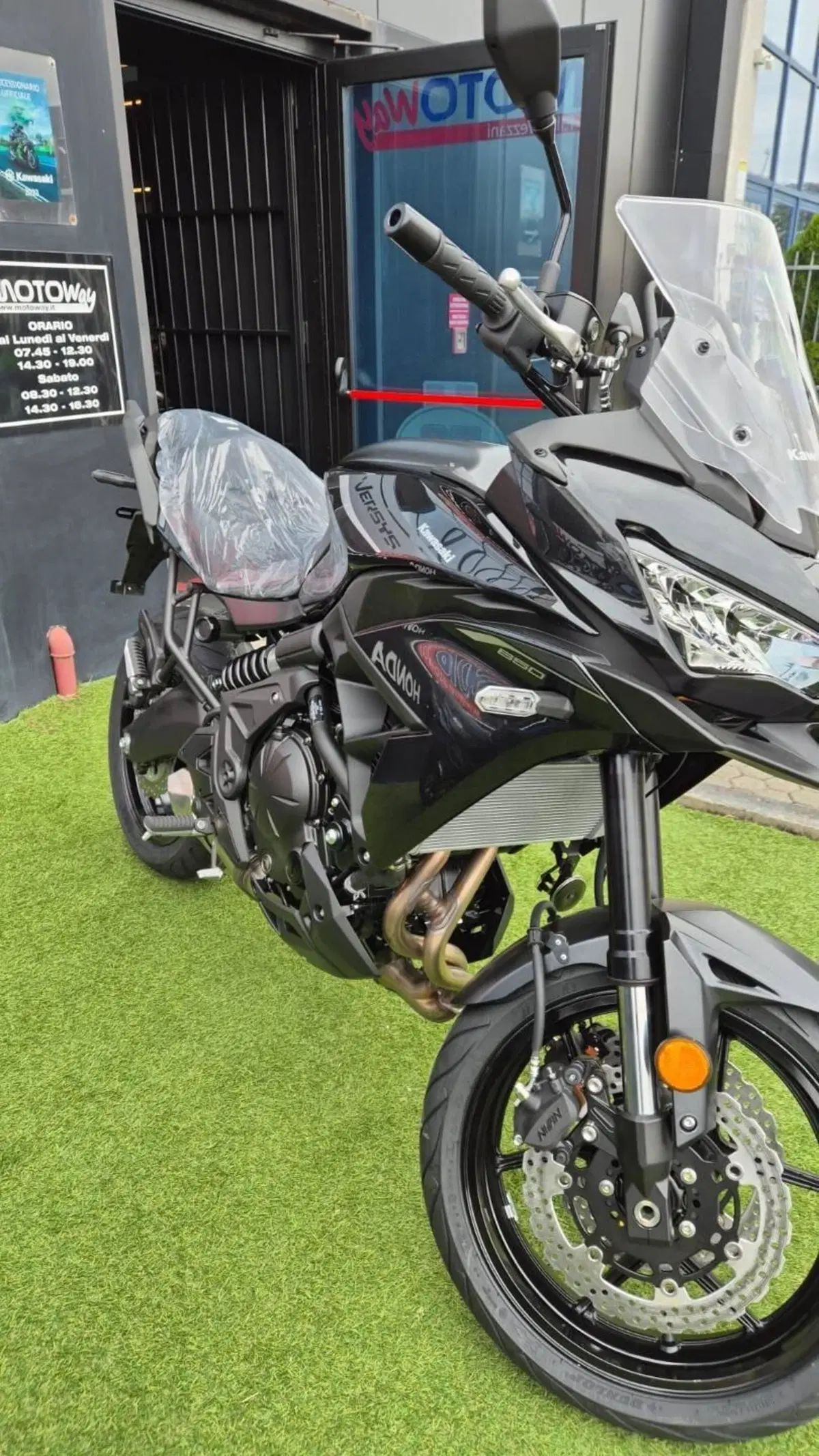 Kawasaki Versys 650 (2025 - 26) (7)