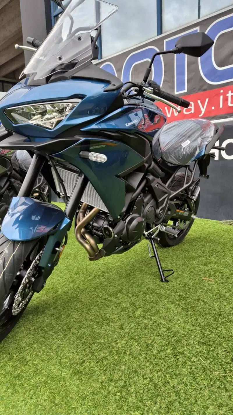 Kawasaki Versys 650 (2025 - 26) (8)