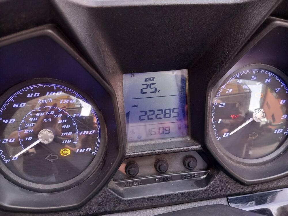 Kymco Downtown 350i ABS (2016 - 20) (2)