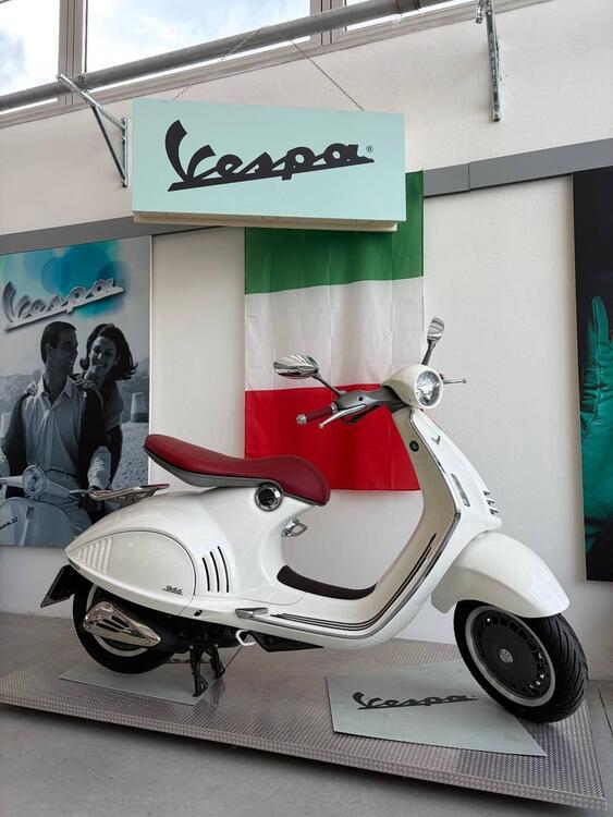Vespa Vespa 946 ABS (2013 - 15) (4)