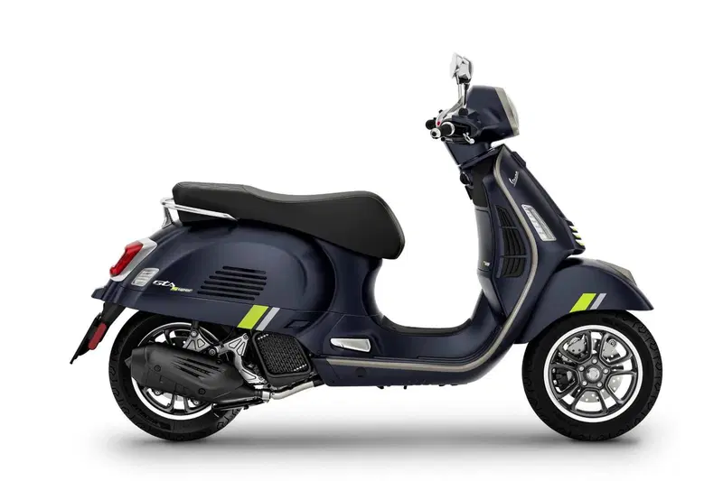 Vespa GTS 300 Super Tech (2023 - 24)