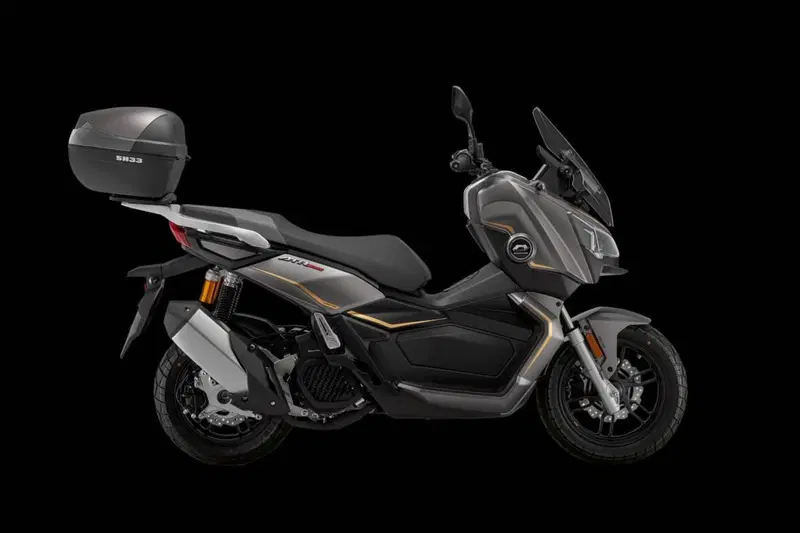 QJ Motor ATR 125 (2025 - 26)