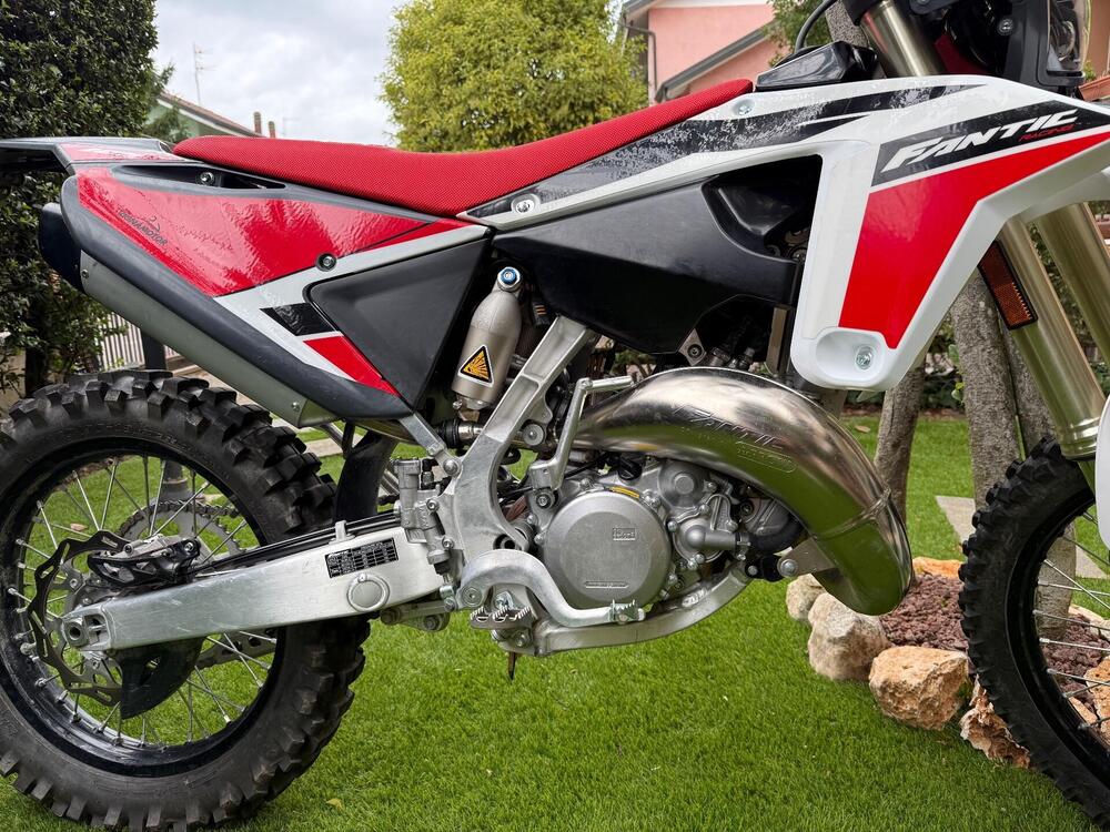 Fantic Motor XE 125 Enduro (2022) (4)