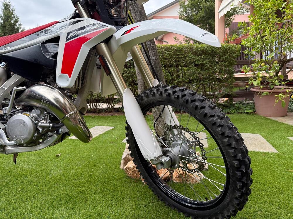 Fantic Motor XE 125 Enduro (2022) (5)