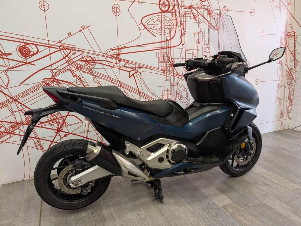 Honda Forza 750 DCT (2021 - 24) (3)