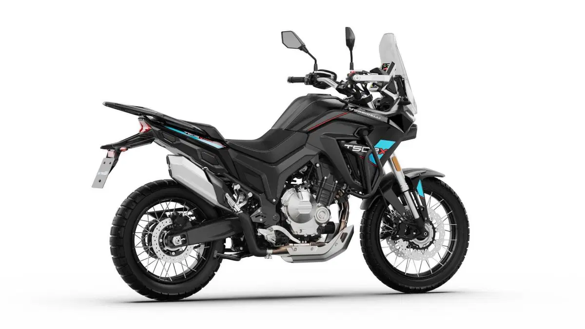 Prova Morbidelli T502X: l’adventure mid-size col 19”, sfida le rivali con stile e sostanza [VIDEO] (10)