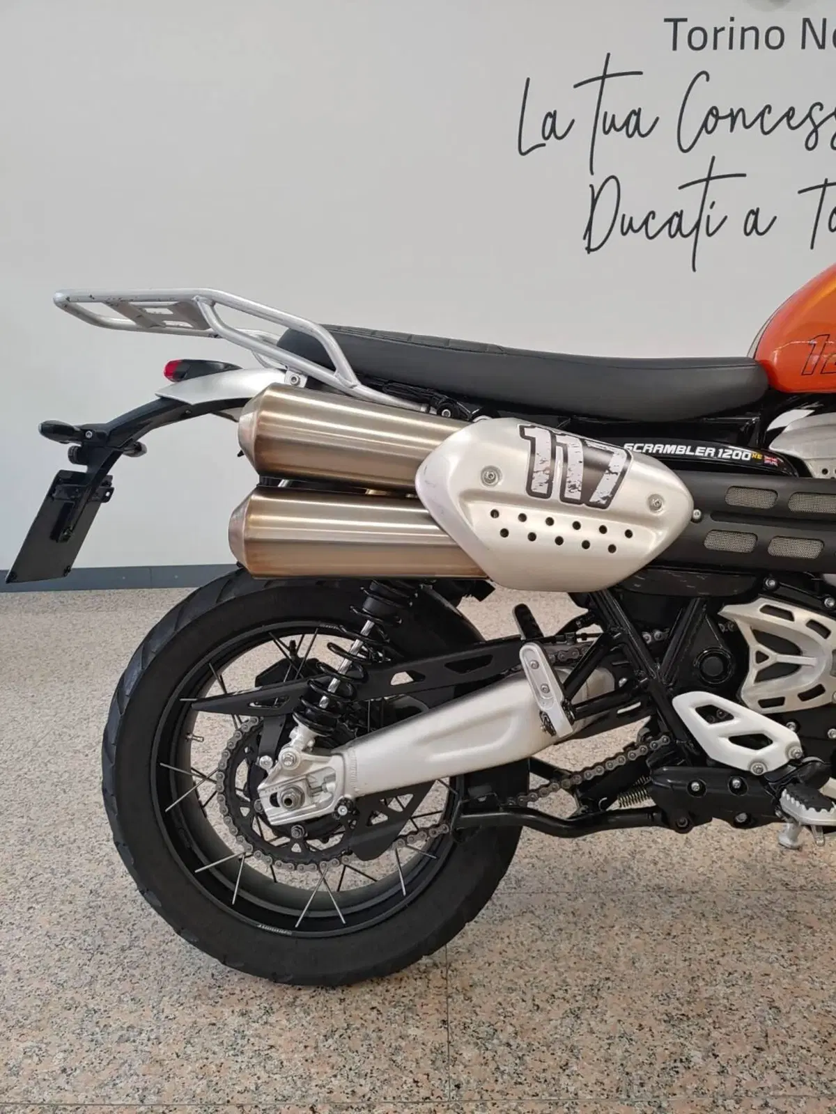 Triumph Scrambler 1200 XE (2024 - 25) (10)