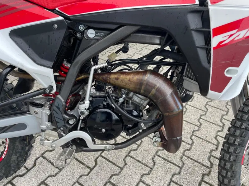 Fantic Motor Enduro 50 Performance 2t (2020) (6)