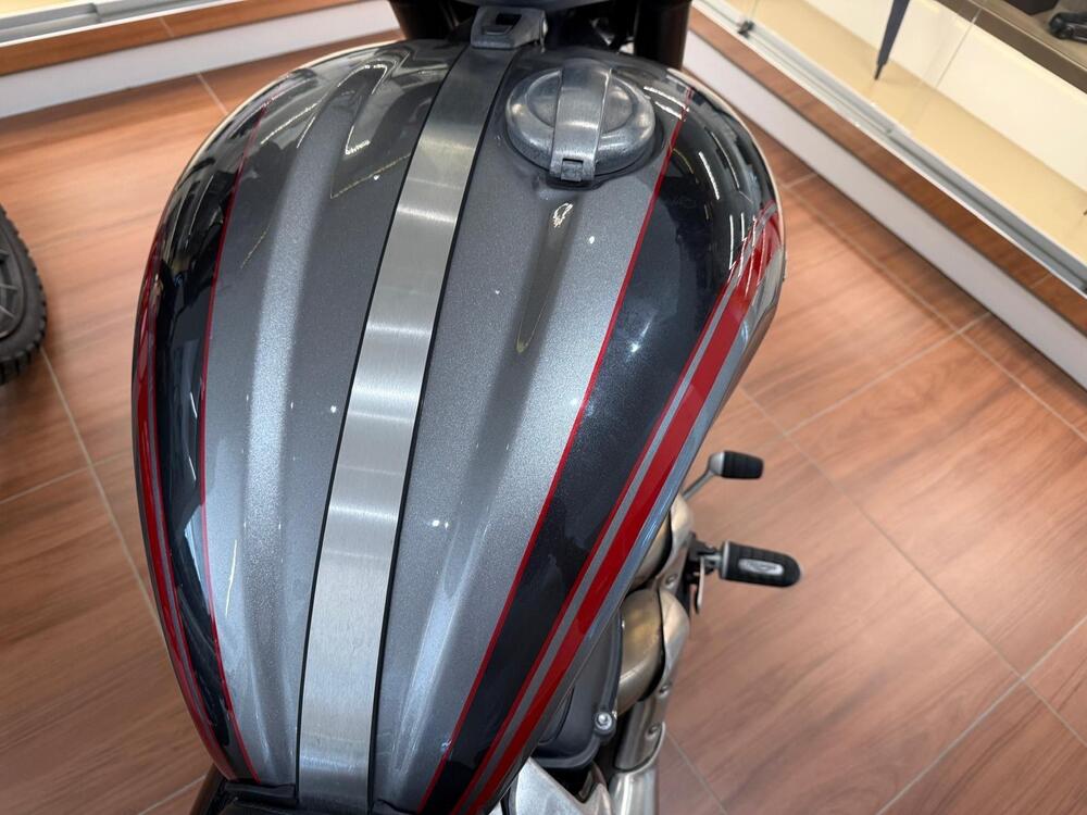 Triumph Rocket 3 GT (2021 - 24) (2)