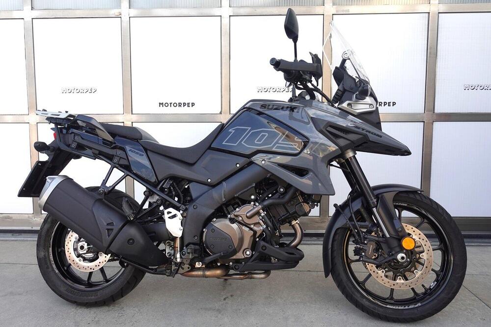 Suzuki V-Strom 1050 Machi (2021) (2)