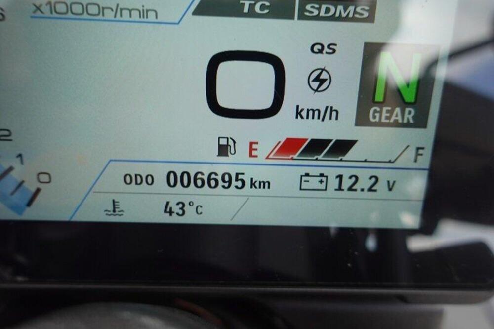 Suzuki GSX-8S (2023 - 24) (3)