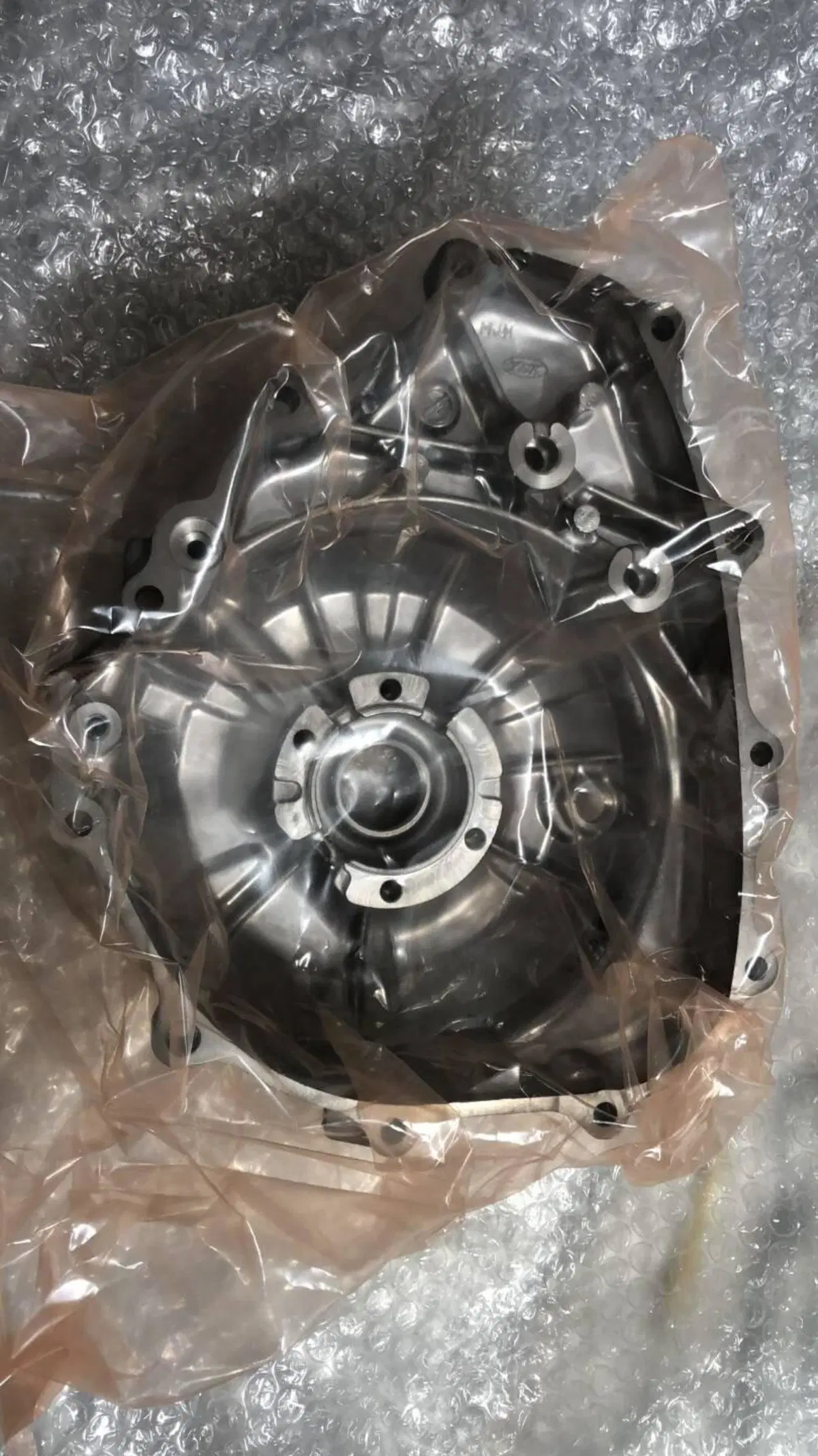 COPERCHIO COMPLETO GENERATORE PER HONDA NC 750. CO (2)