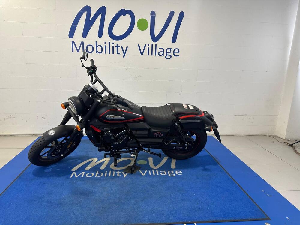 Um Italia Renegade Vegas 300 (2023 - 25) (5)