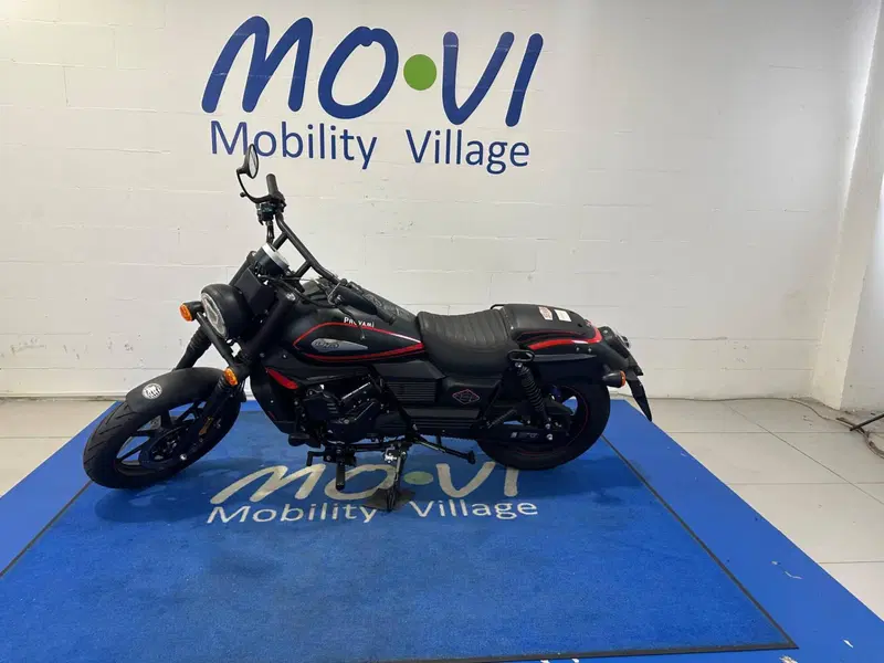 Um Italia Renegade Vegas 300 (2023 - 26) (5)
