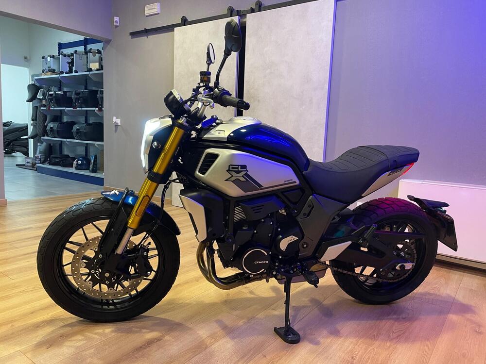 CFMOTO 700CL-X Heritage (2021 - 25) (2)