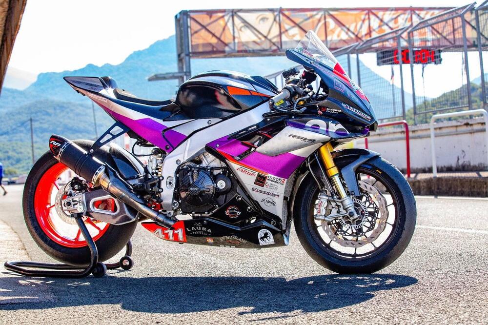 Aprilia RSV4 1100 Factory (2020)