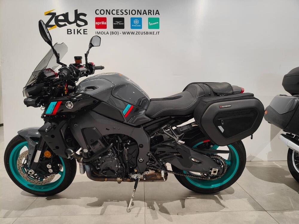 Yamaha MT-10 (2022 - 25) (2)