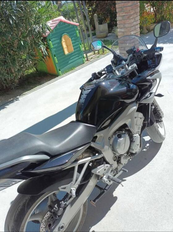 Yamaha FZ6 (2004 - 07) (2)