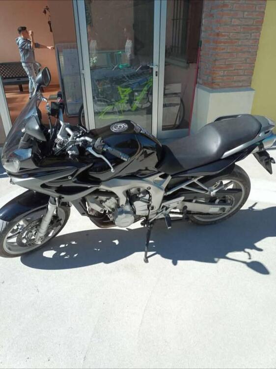 Yamaha FZ6 (2004 - 07) (5)