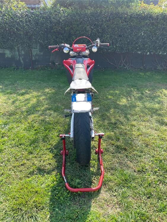 Husqvarna SM 125 (2009) (4)