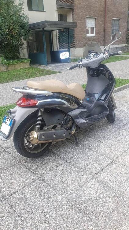 Piaggio Beverly 400 i.e. (2006 - 10) (4)