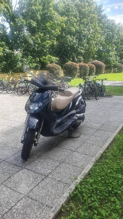 Piaggio Beverly 400 i.e. (2006 - 10) (5)