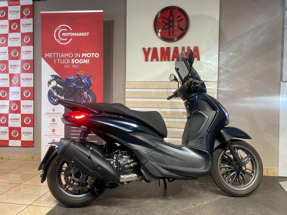 Piaggio Beverly 300 ABS-ASR (2021 - 25)