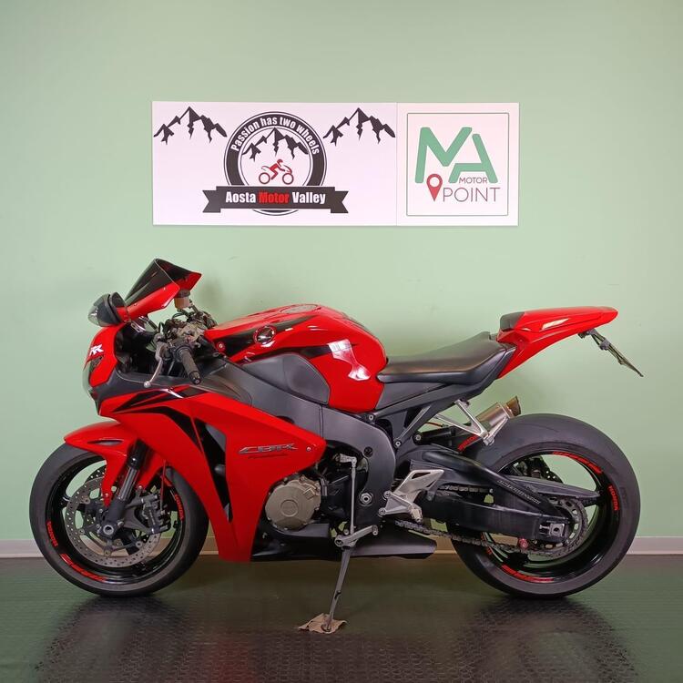 Honda CBR 1000 RR Fireblade (2008 - 11) (2)