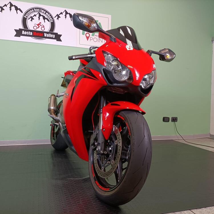 Honda CBR 1000 RR Fireblade (2008 - 11) (3)