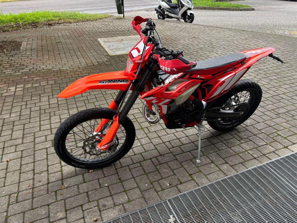 Betamotor RR 125 2T Enduro (2024) (2)