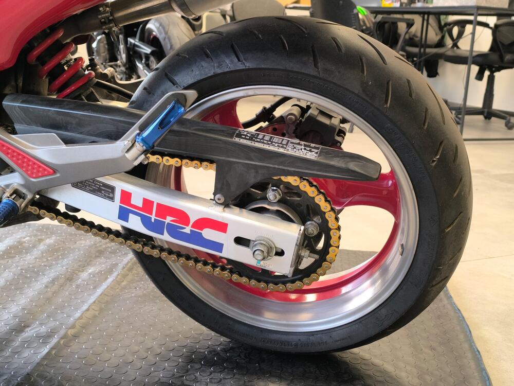 Honda Hornet 600 (2000 - 02) (3)