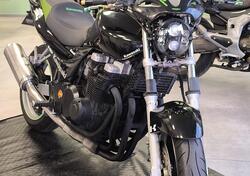 Kawasaki ZR-7 (2001 - 04) usata