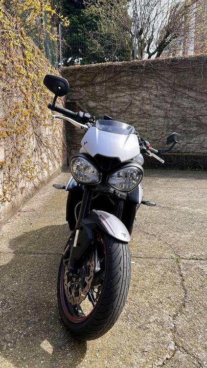Triumph Street Triple R (2017 - 20) (3)