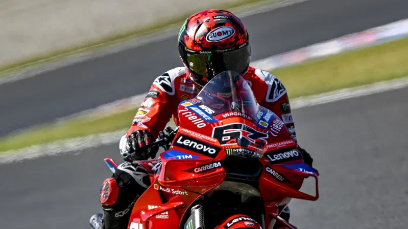 MotoGP 2025. GP del Giappone. Pecco Bagnaia &egrave; tornato e stravince la Sprint davanti a Marc Marquez! [RISULTATI]