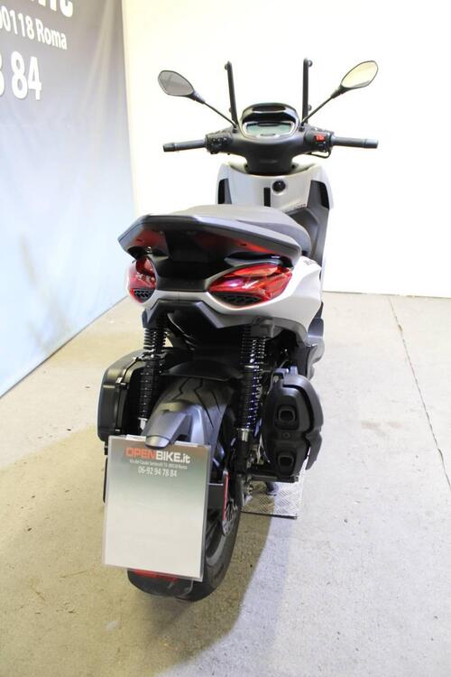 Piaggio Beverly 400 S ABS-ASR (2021 - 24) (5)