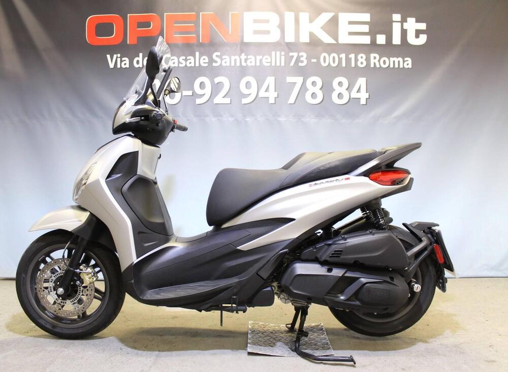 Piaggio Beverly 400 S ABS-ASR (2021 - 24) (2)