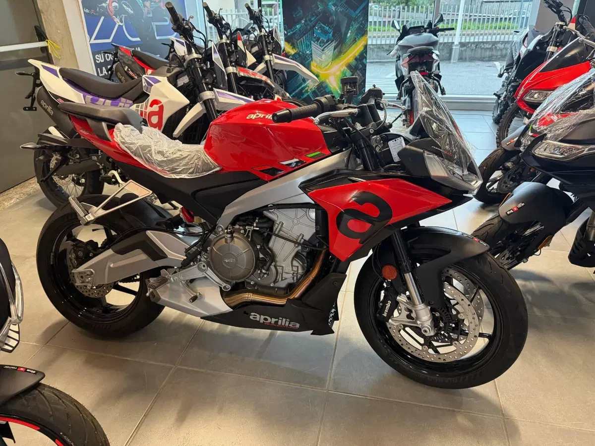 Aprilia Tuono 660 (2021 - 25)