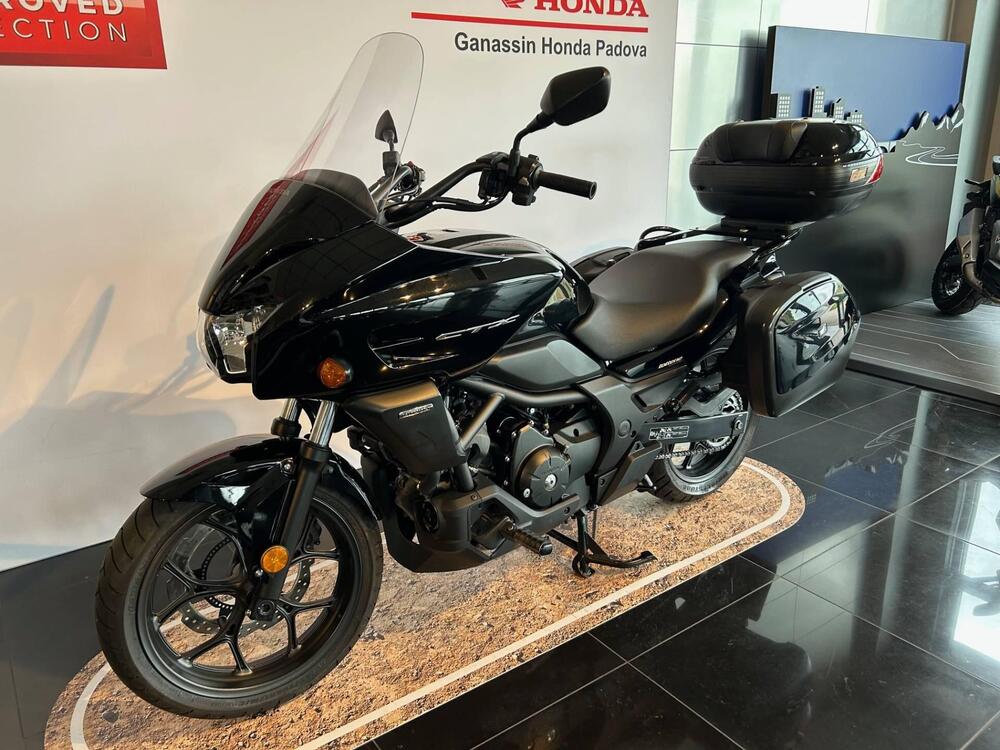 Honda CTX 700 ABS DCT (2014 - 16) (5)